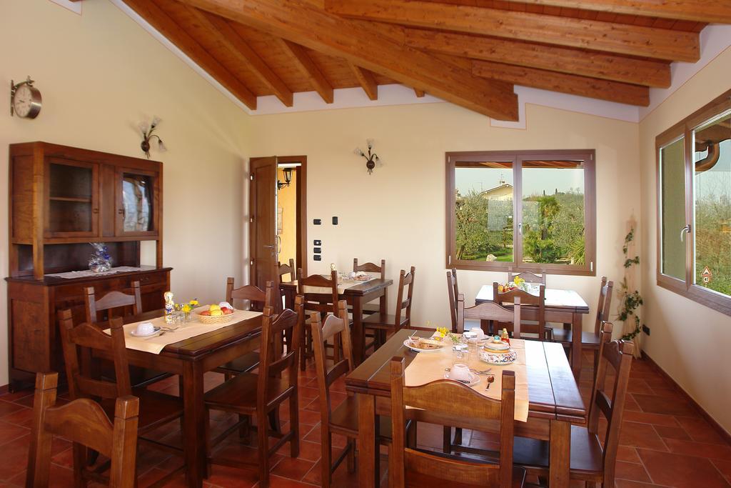 B&B Agli Ulivi Manerba del Garda Esterno foto